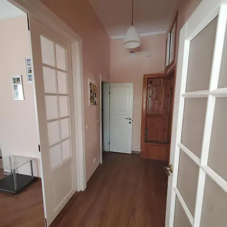 Kyiv Top Location 60M2 Apt In Old City Fast Wifi Selfchekin Exterior photo