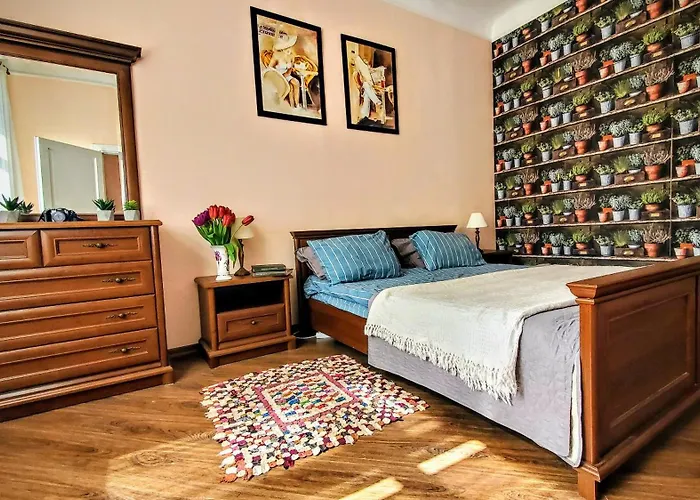 Kyiv Top Location 60M2 Apt In Old City Fast Wifi Selfchekin