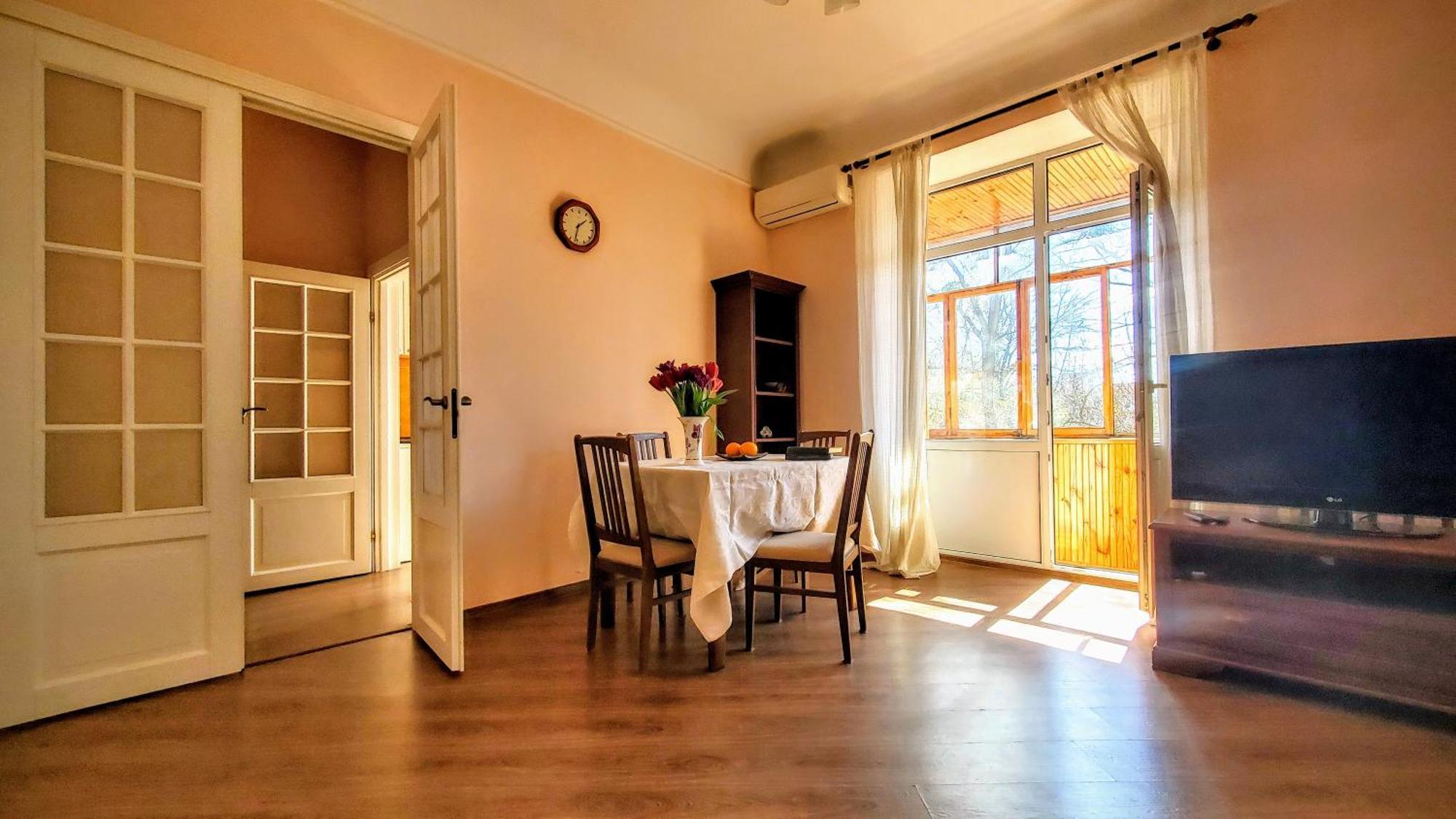 Apartment Location 60m2 In Old Fast Wifi Selfchekin