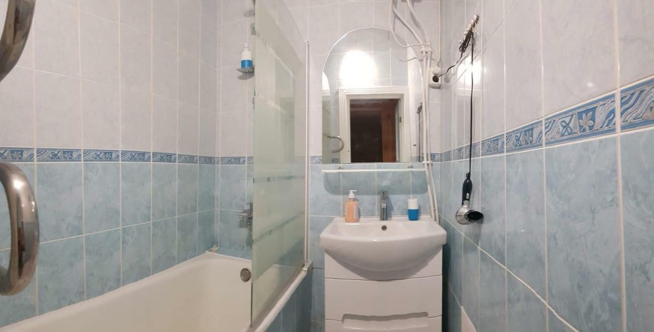 Location 60m2 In Old Fast Wifi Selfchekin * كييف