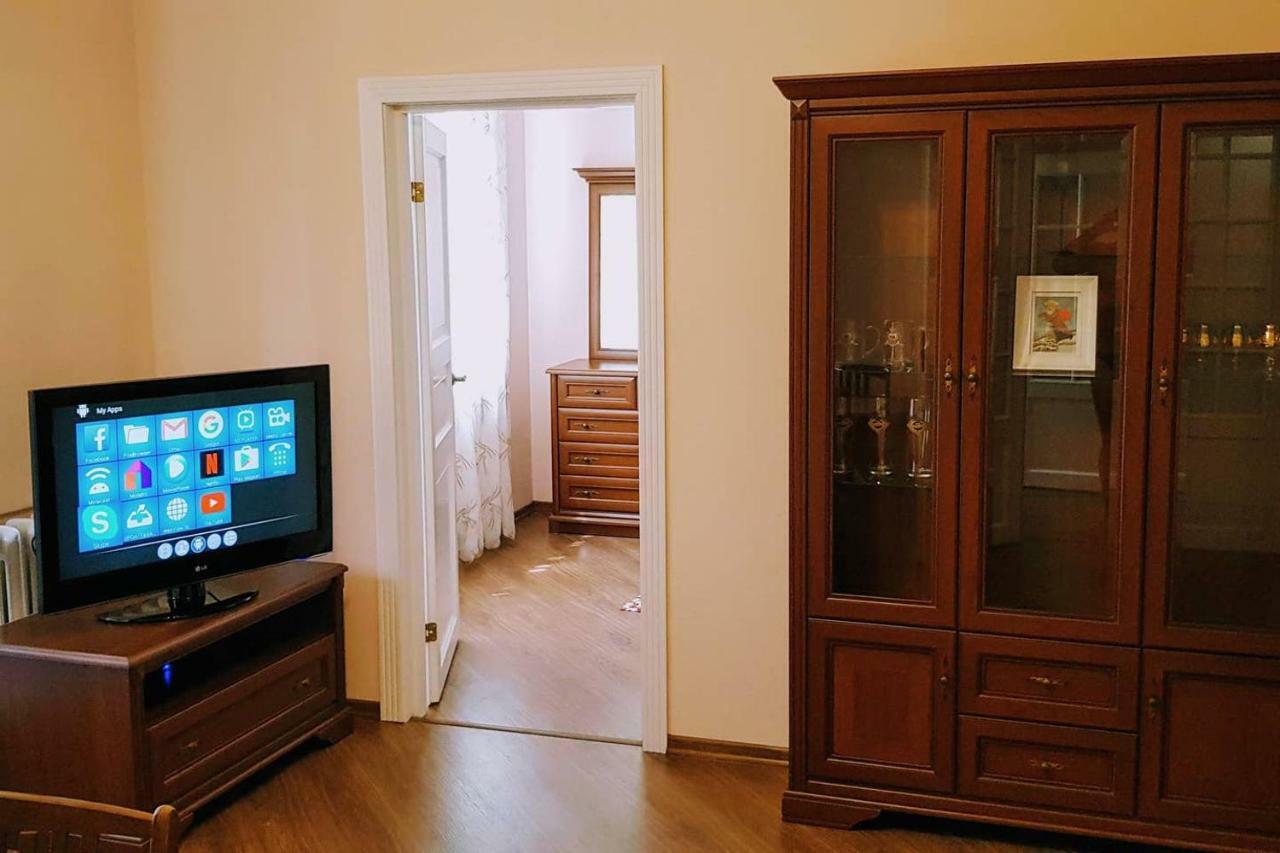 شقة Location 60m2 In Old Fast Wifi Selfchekin كييف
